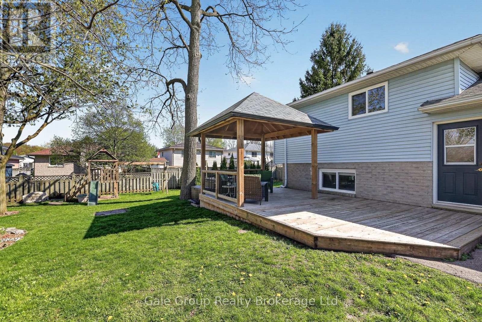 186 Portsmouth Court, London East, Ontario  N5V 4C8 - Photo 39 - X13116428
