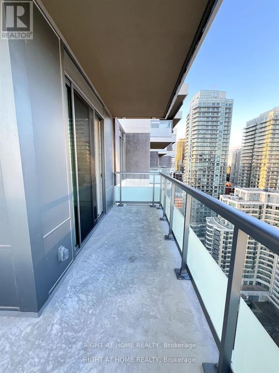 2612 - 50 Dunfield Avenue, Toronto, Ontario  M4S 3A4 - Photo 21 - C13116392