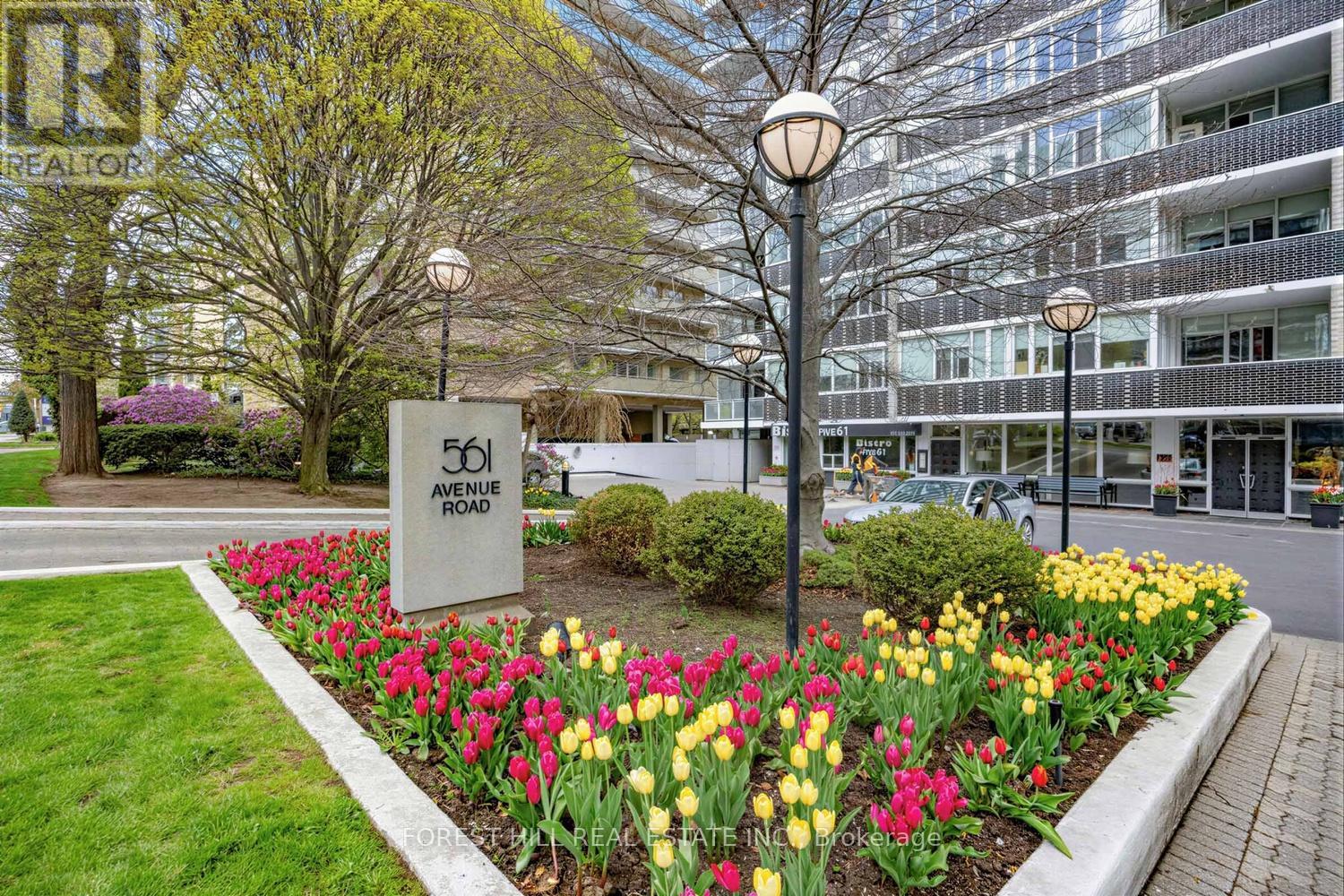 906 - 561 AVENUE ROAD, Toronto, Ontario