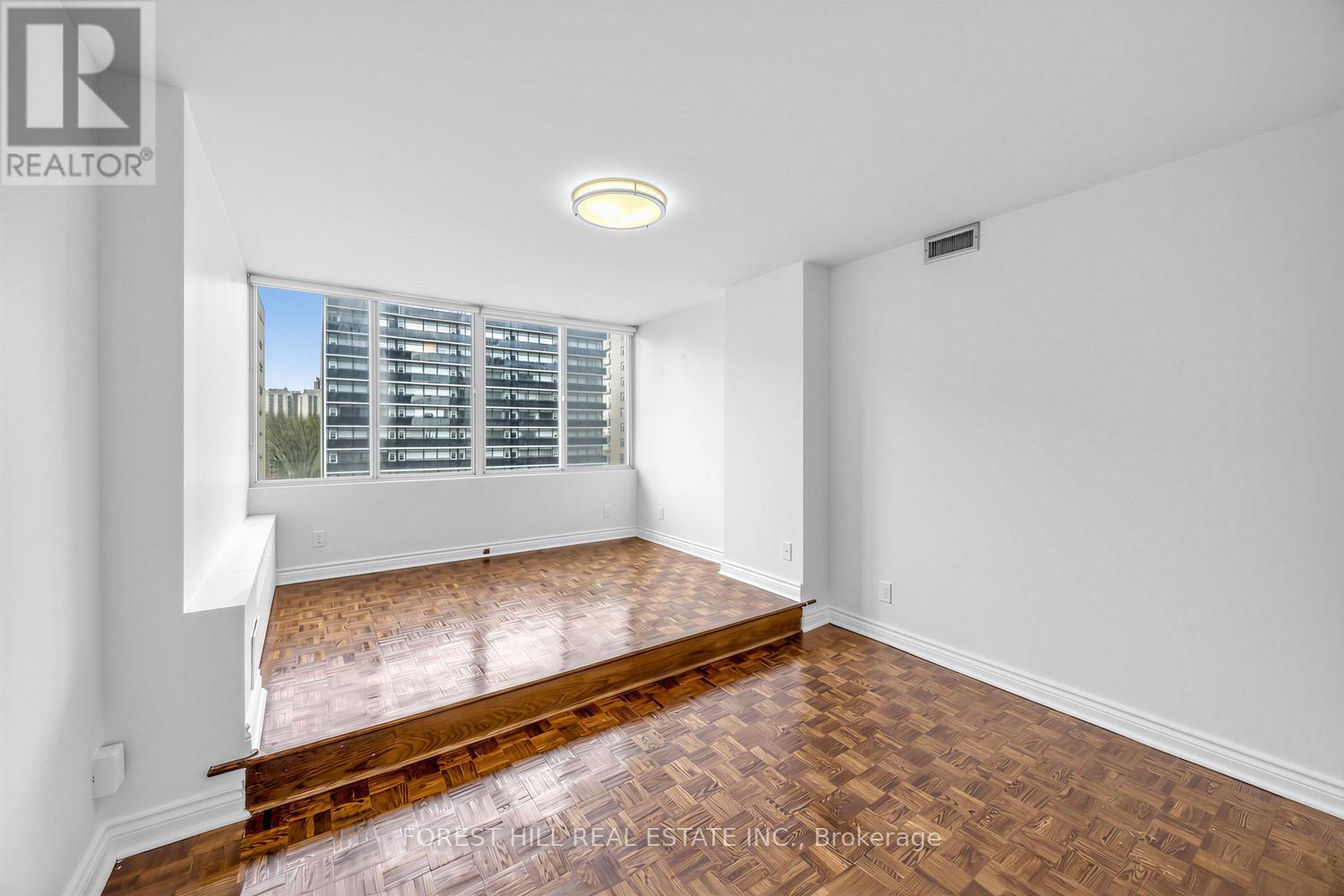 803-4 - 561 Avenue Road, Toronto, Ontario  M4V 2J8 - Photo 15 - C13116484