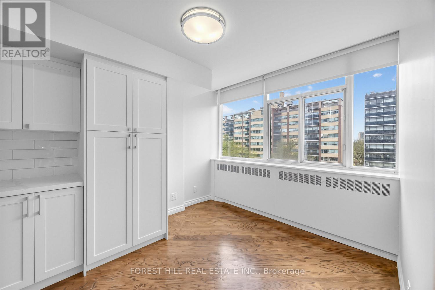 803-4 - 561 Avenue Road, Toronto, Ontario  M4V 2J8 - Photo 8 - C13116484