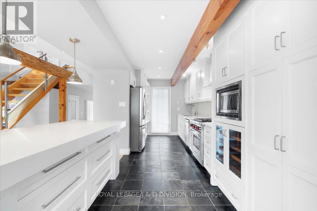 73 Astley Avenue, Toronto, Ontario  M4W 3B5 - Photo 10 - C13116574