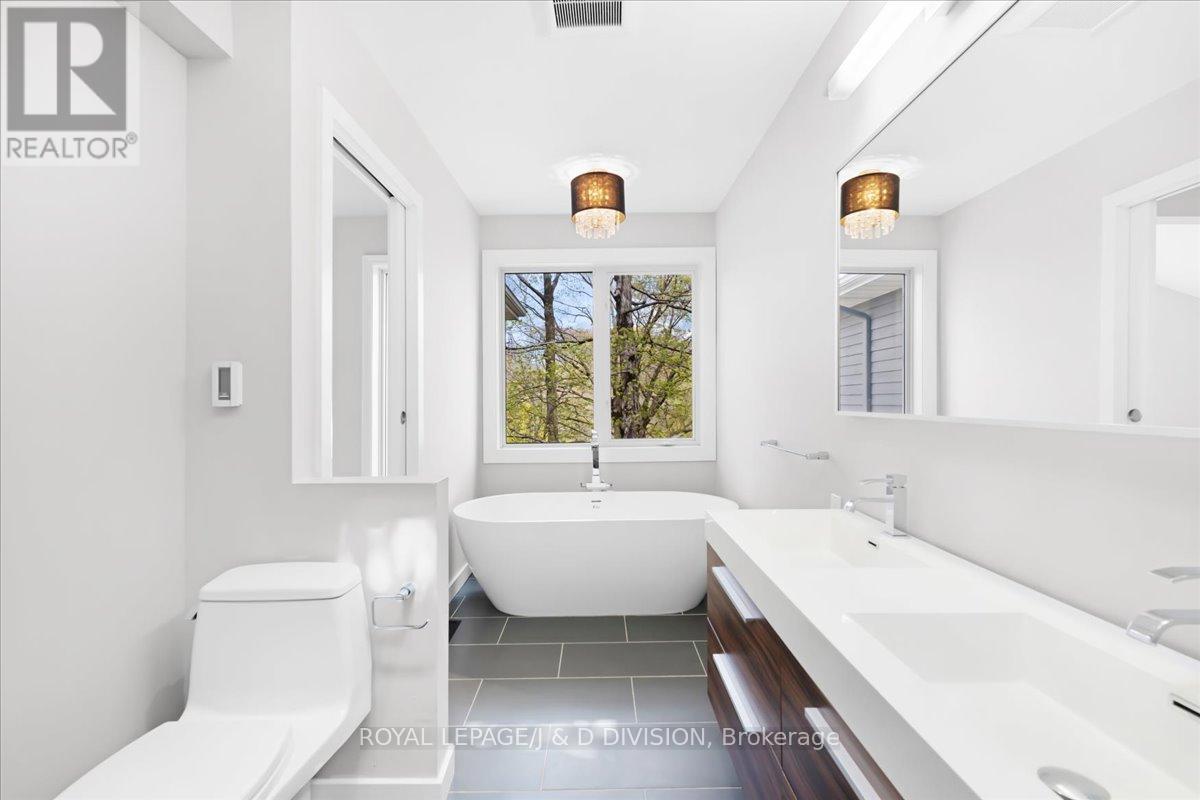 73 Astley Avenue, Toronto, Ontario  M4W 3B5 - Photo 20 - C13116574