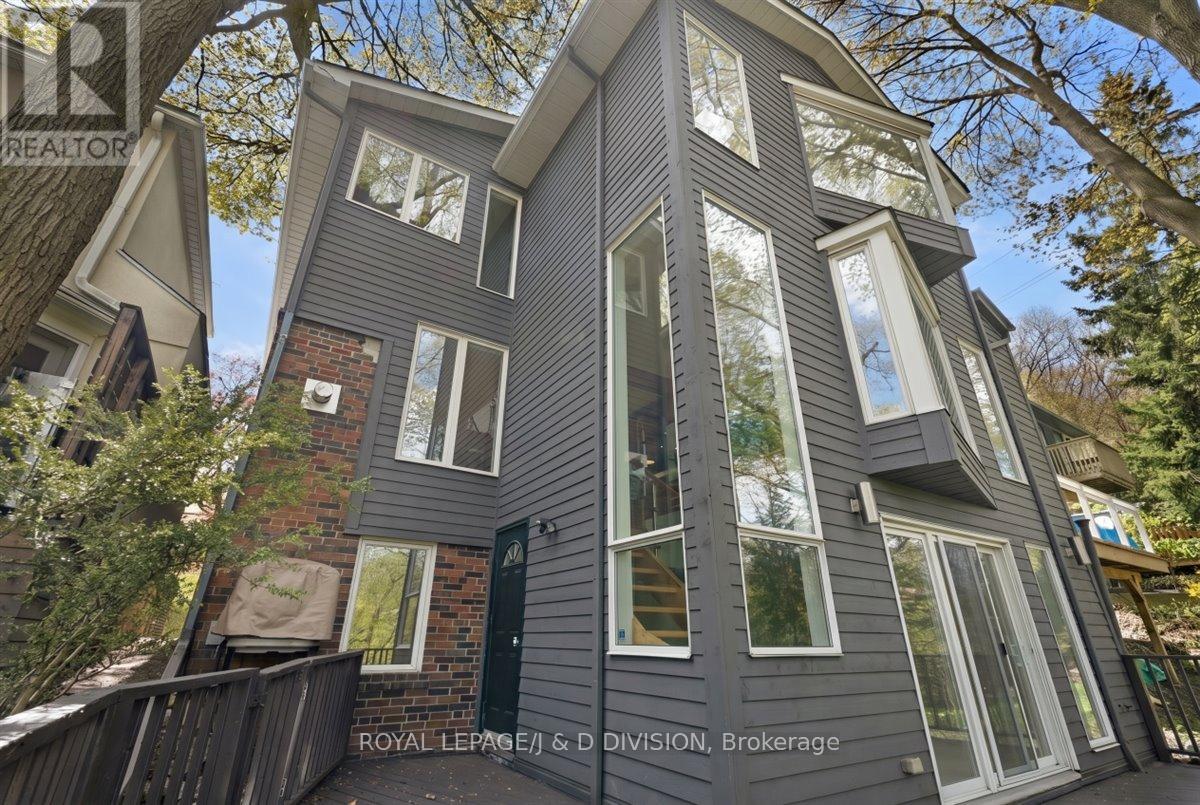 73 Astley Avenue, Toronto, Ontario  M4W 3B5 - Photo 31 - C13116574