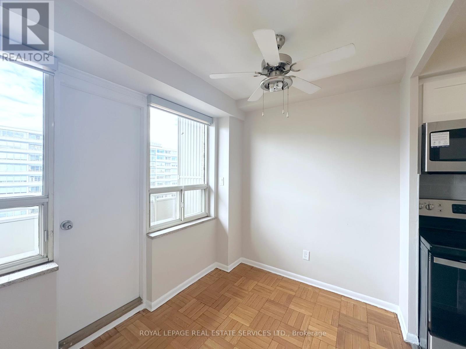 902 - 565 Avenue Road, Toronto, Ontario  M4V 2J9 - Photo 3 - C13116592