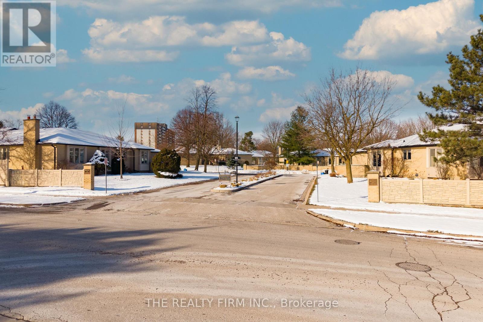 6 - 93 Pine Valley Gate, London South, Ontario  N6H 1L7 - Photo 28 - X12968288