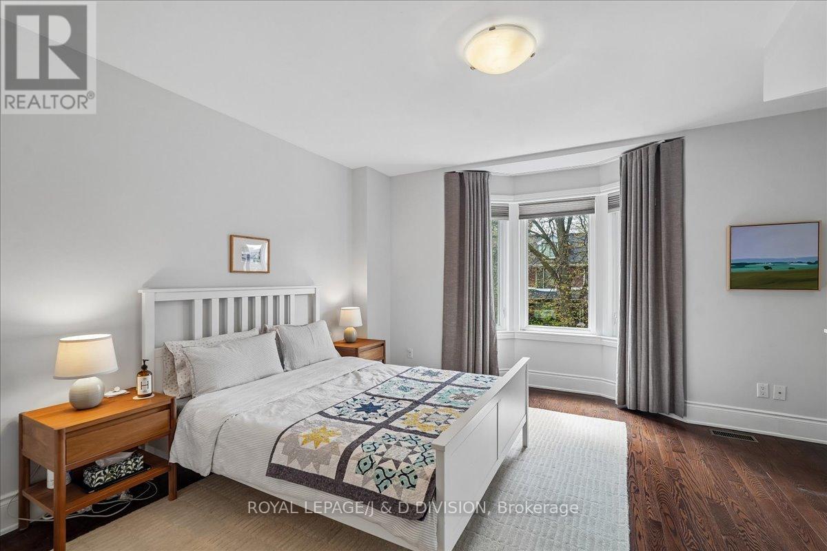 113 Langford Avenue, Toronto, Ontario  M4J 3E5 - Photo 14 - E13116374