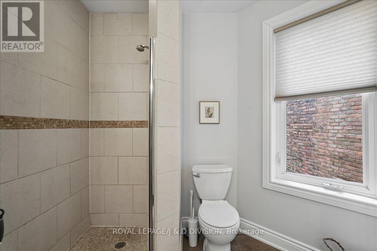 113 Langford Avenue, Toronto, Ontario  M4J 3E5 - Photo 18 - E13116374