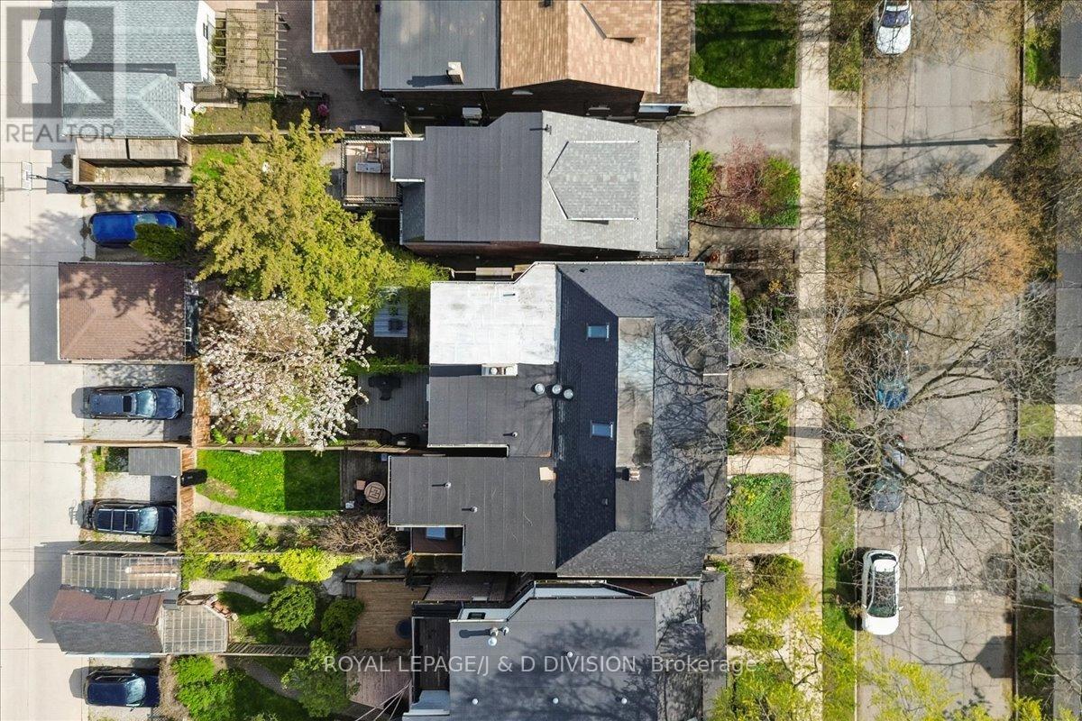 113 Langford Avenue, Toronto, Ontario  M4J 3E5 - Photo 35 - E13116374