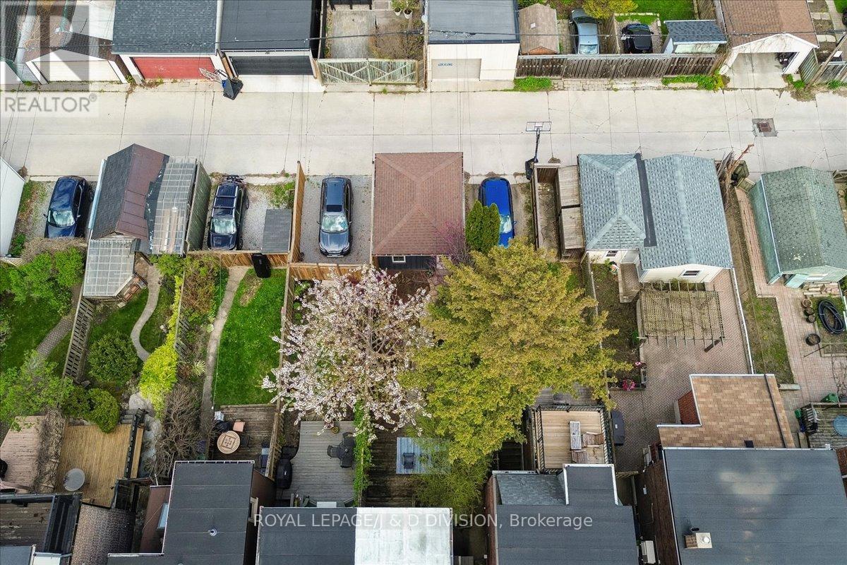 113 Langford Avenue, Toronto, Ontario  M4J 3E5 - Photo 36 - E13116374