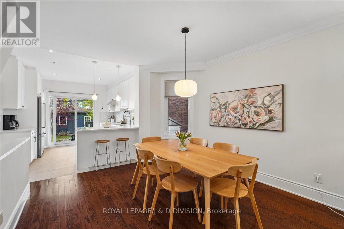 113 Langford Avenue, Toronto, Ontario  M4J 3E5 - Photo 6 - E13116374