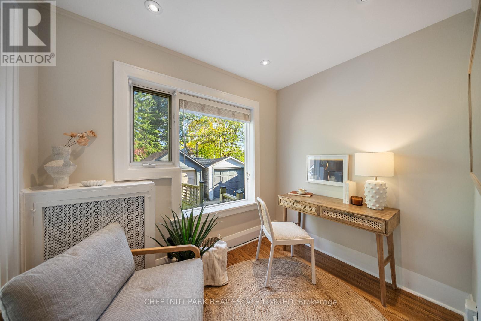 17 Glen Stewart Avenue, Toronto, Ontario  M4E 1P6 - Photo 17 - E13116556