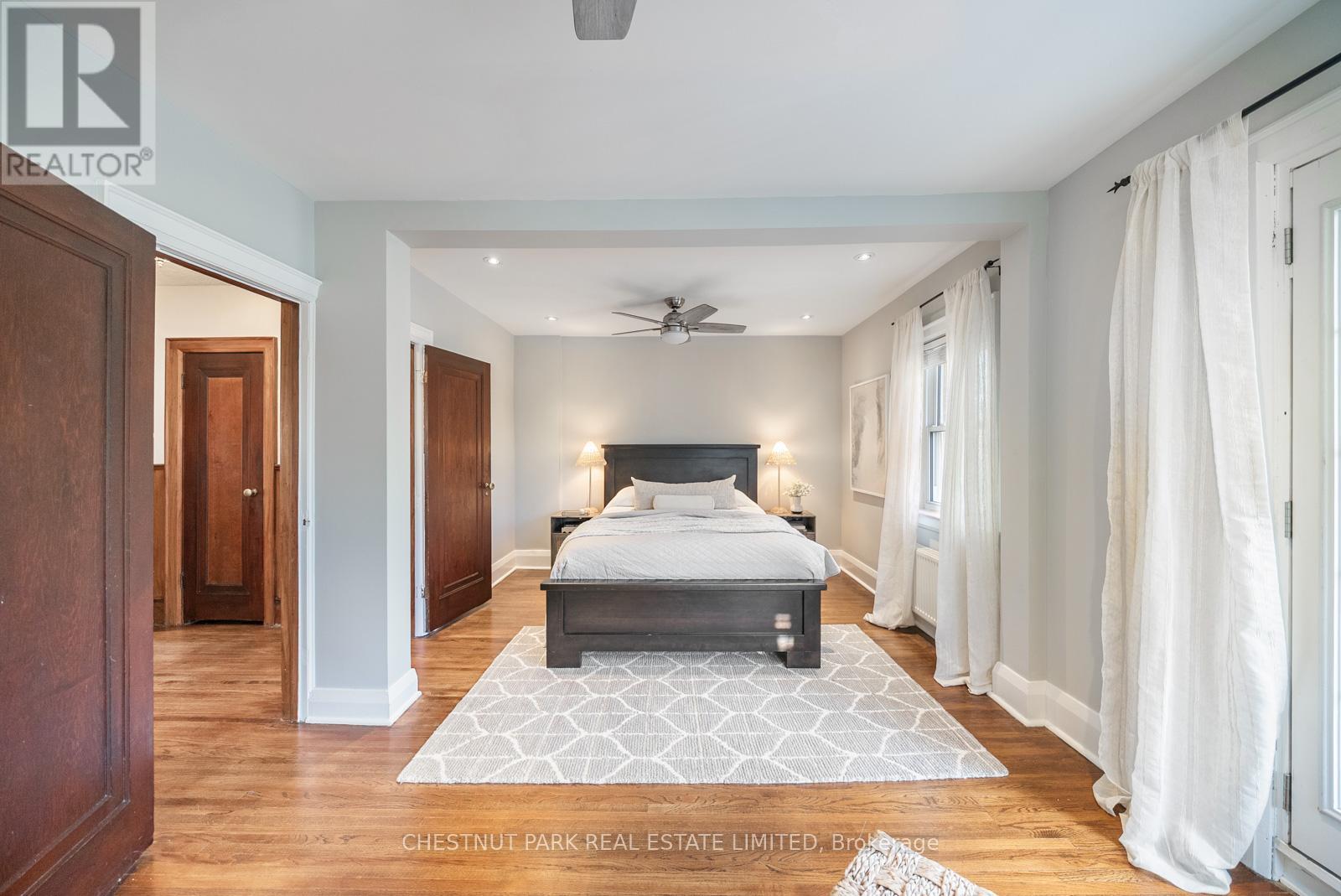 17 Glen Stewart Avenue, Toronto, Ontario  M4E 1P6 - Photo 22 - E13116556