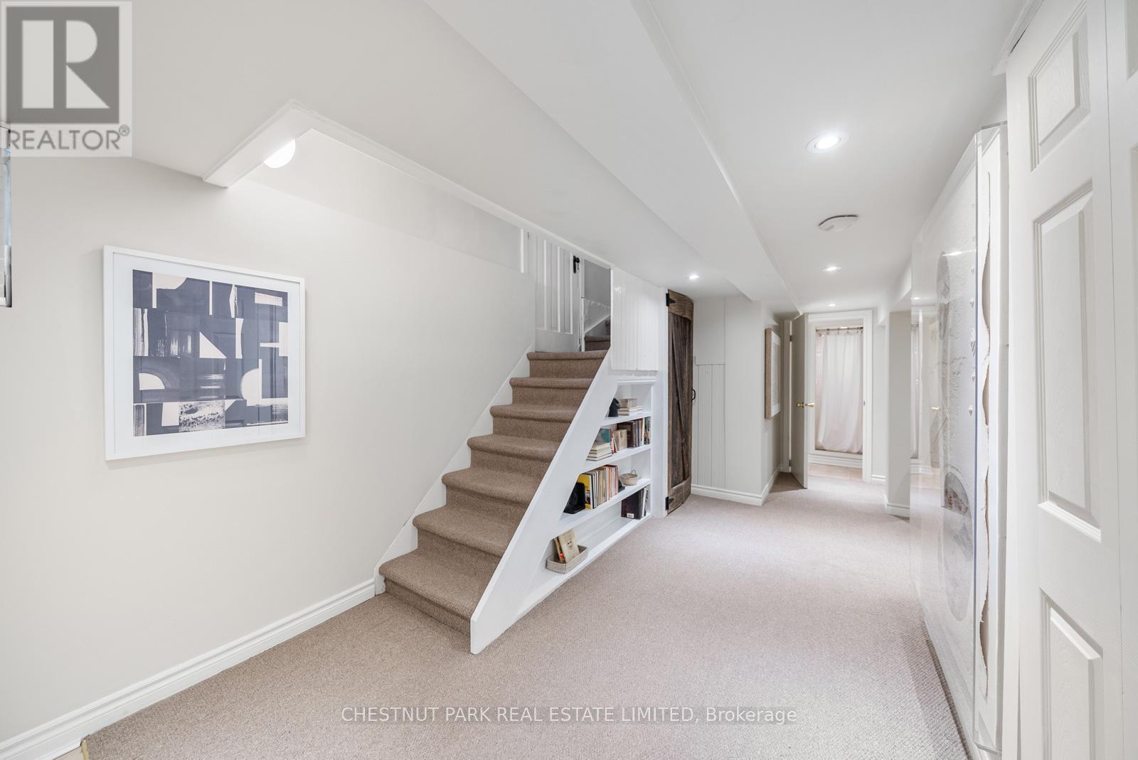 17 Glen Stewart Avenue, Toronto, Ontario  M4E 1P6 - Photo 32 - E13116556