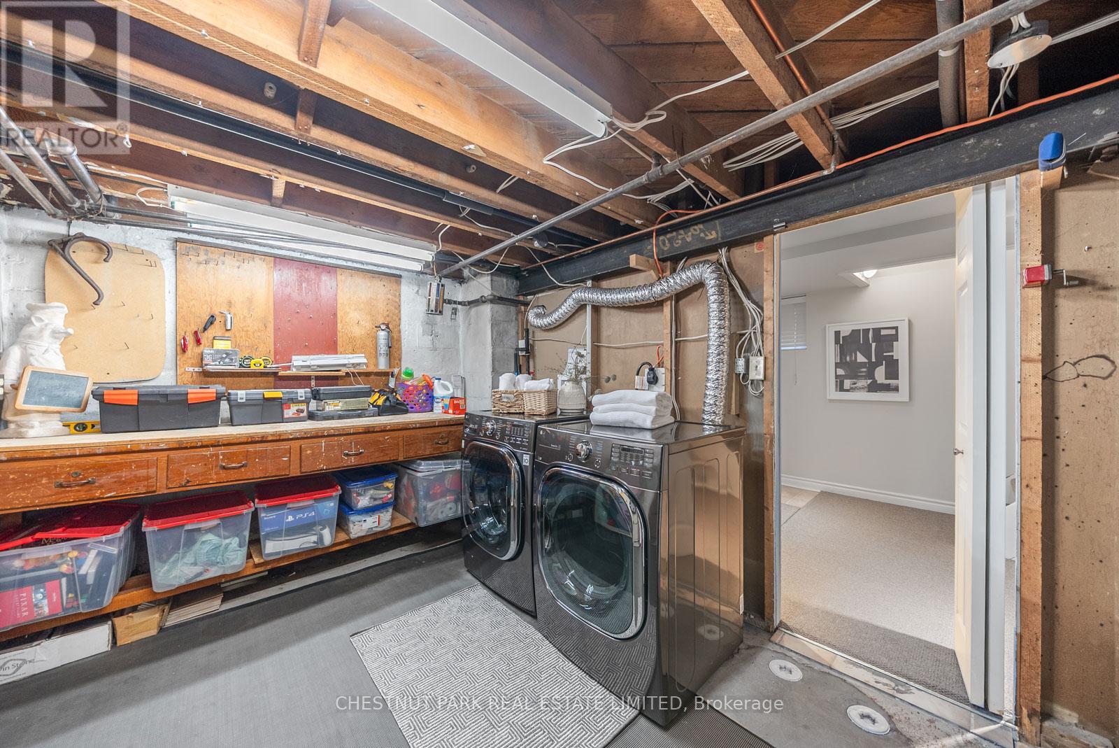 17 Glen Stewart Avenue, Toronto, Ontario  M4E 1P6 - Photo 40 - E13116556