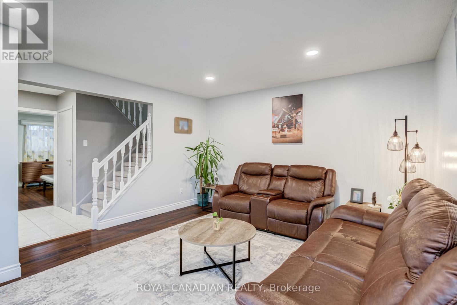 846 Monaghan Avenue, Oshawa, Ontario  L1J 6Z4 - Photo 10 - E13116576