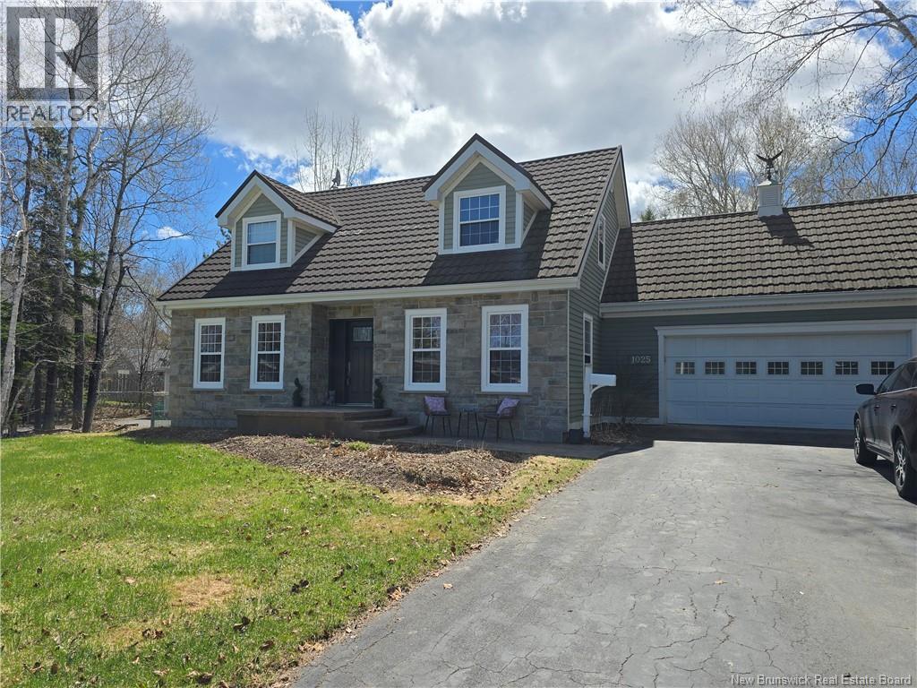 1025 Tamarack, Bathurst, New Brunswick  E2A 4G1 - Photo 45 - NB136023