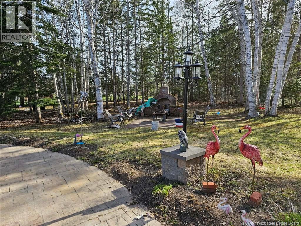 1025 Tamarack, Bathurst, New Brunswick  E2A 4G1 - Photo 9 - NB136023