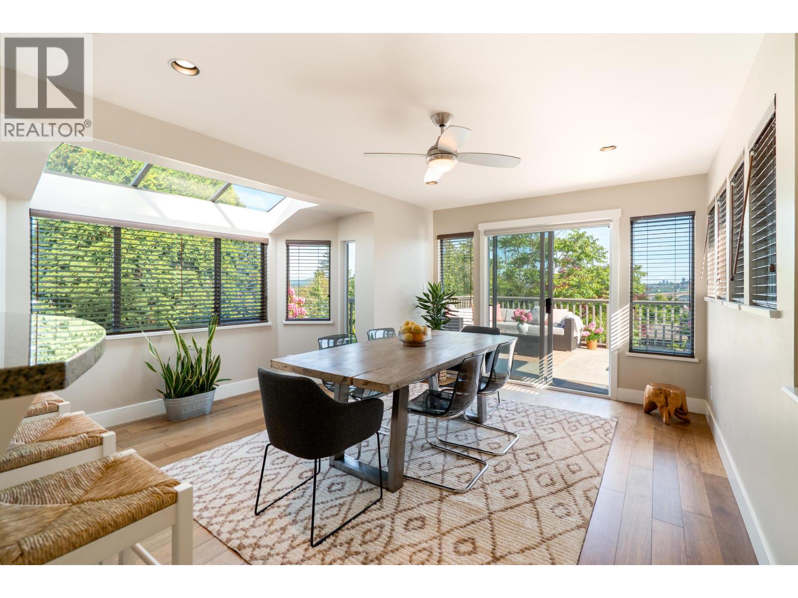 939 Calverhall Street, North Vancouver, British Columbia  V7L 1Y1 - Photo 8 - R3122127
