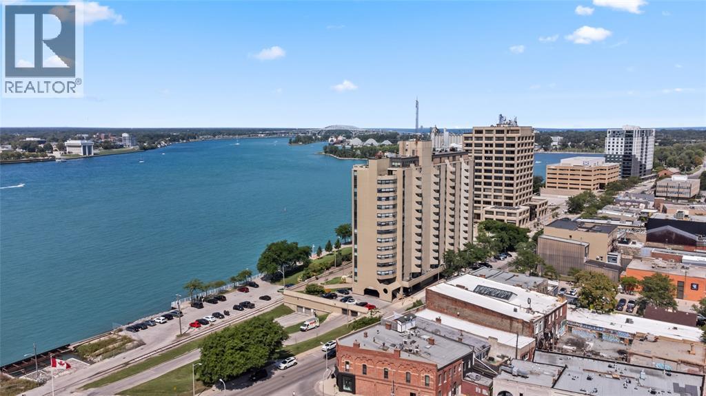 155 Front Street North Unit# 910, Sarnia, Ontario  N7T 7V5 - Photo 2 - 26009465