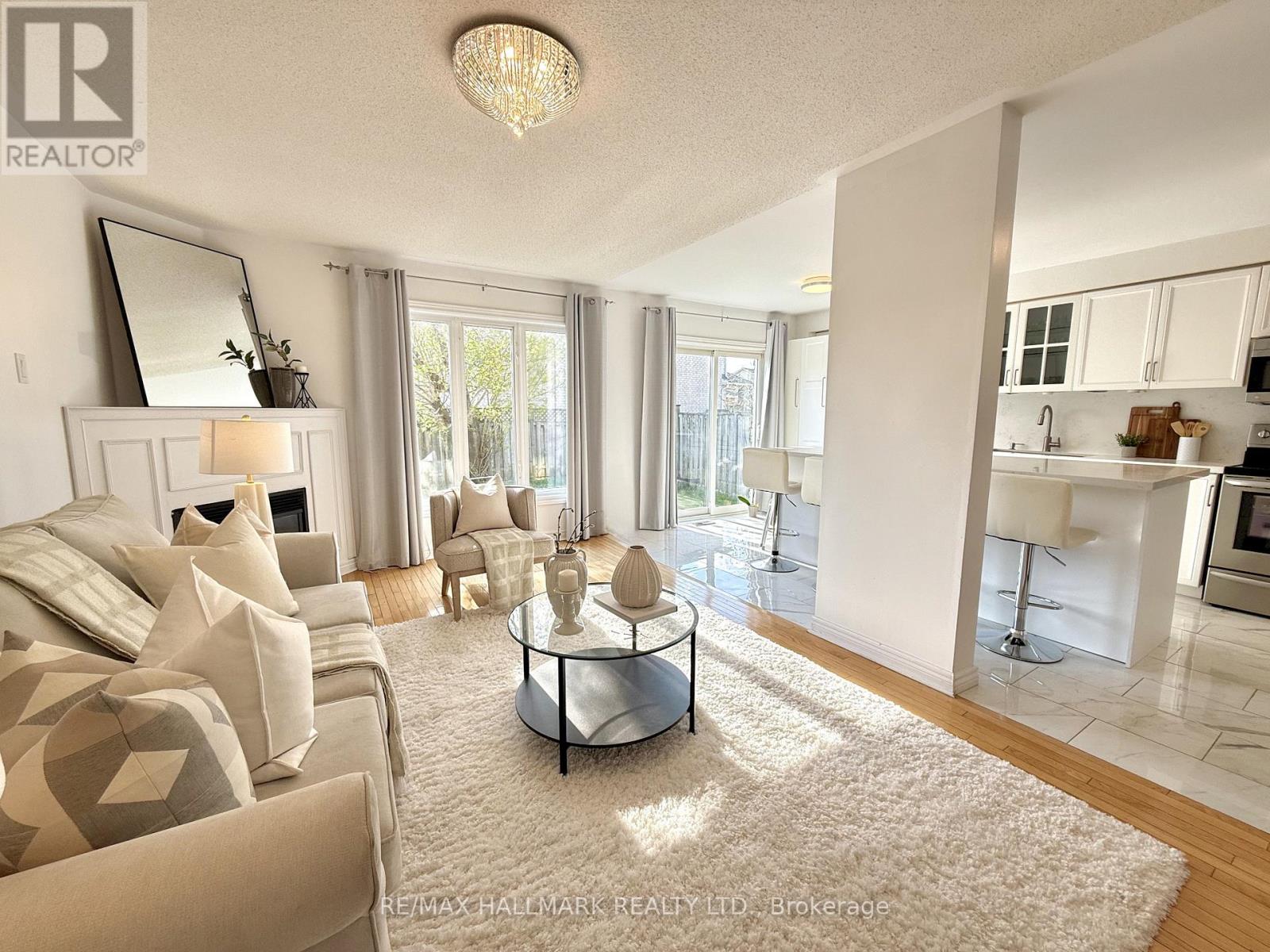 78 Sunridge Street, Richmond Hill, Ontario  L4E 3Z3 - Photo 8 - N13116458