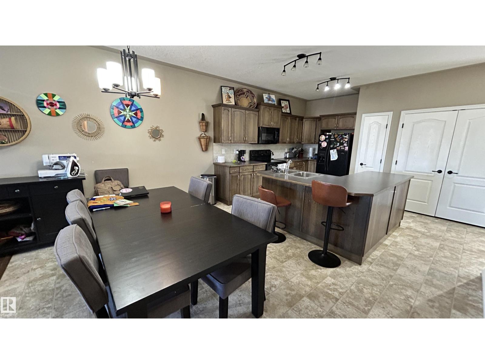 4406 38 St, Bonnyville Town, Alberta  T9N 0A9 - Photo 5 - E4487132
