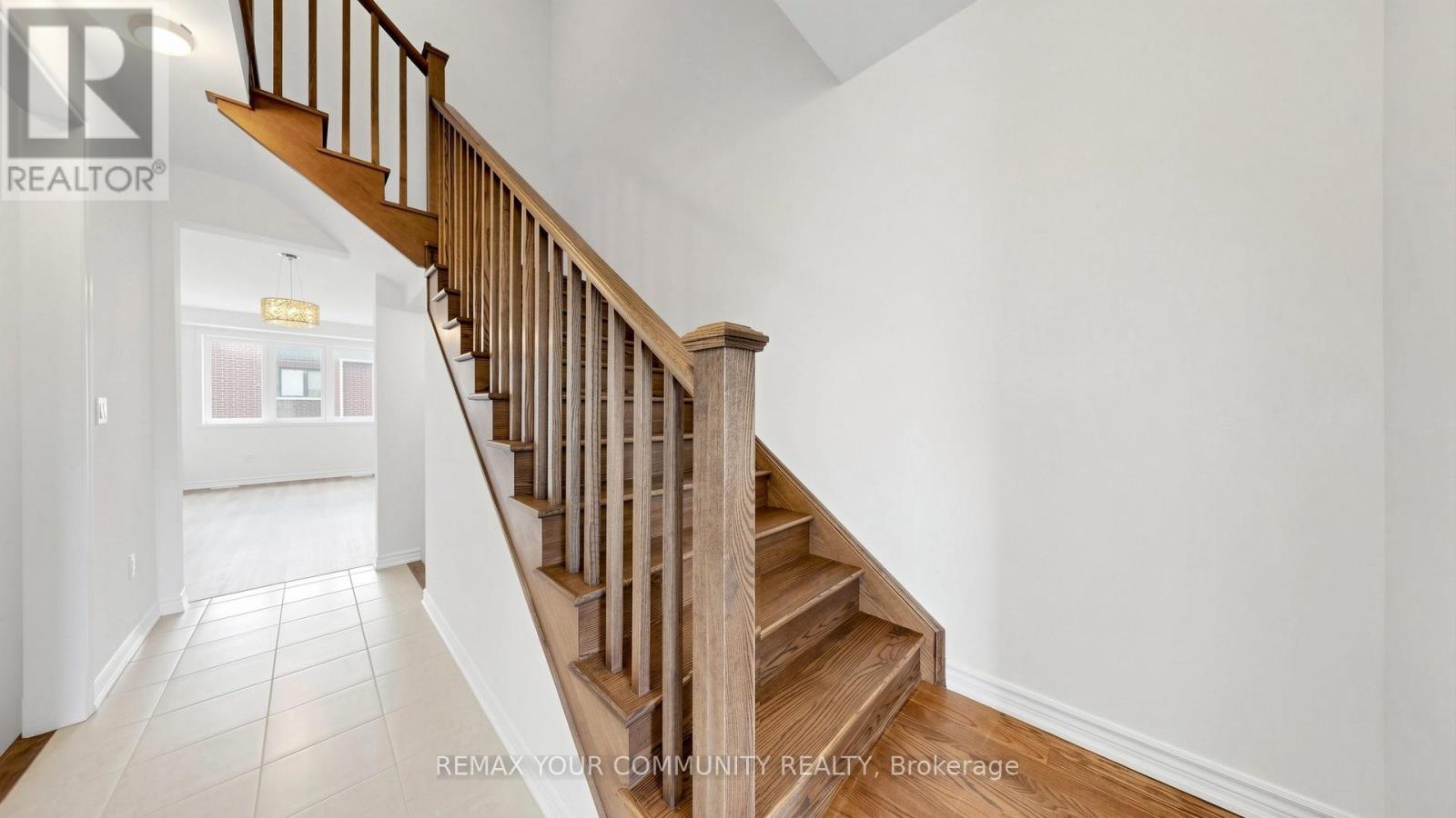 69 Lower Street, Barrie, Ontario  L9J 0B7 - Photo 13 - S13116454