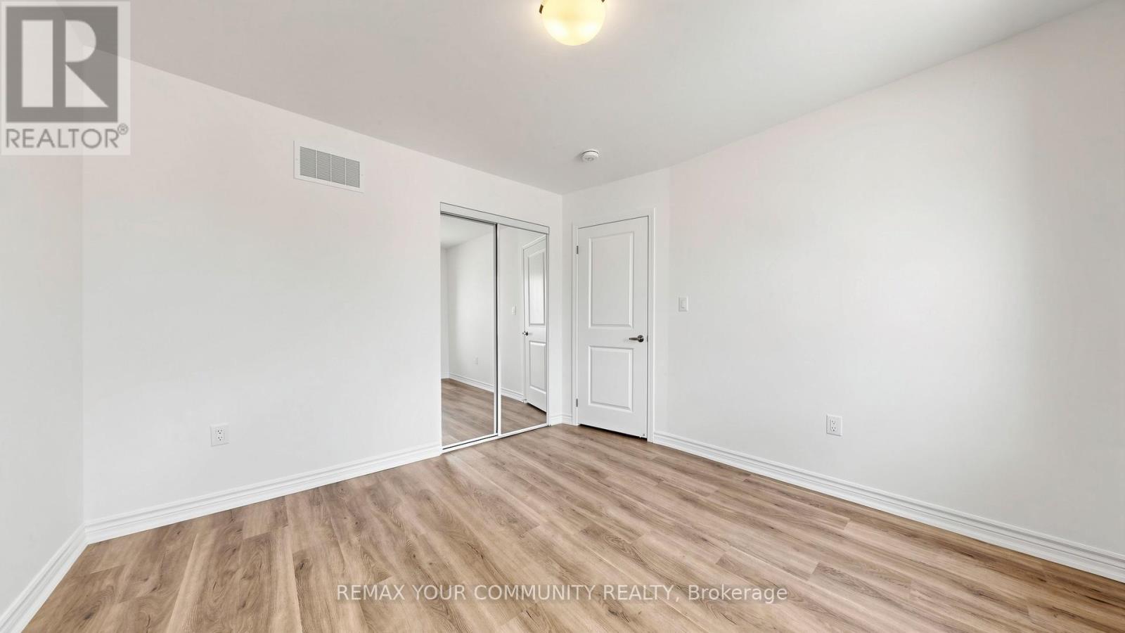 69 Lower Street, Barrie, Ontario  L9J 0B7 - Photo 21 - S13116454