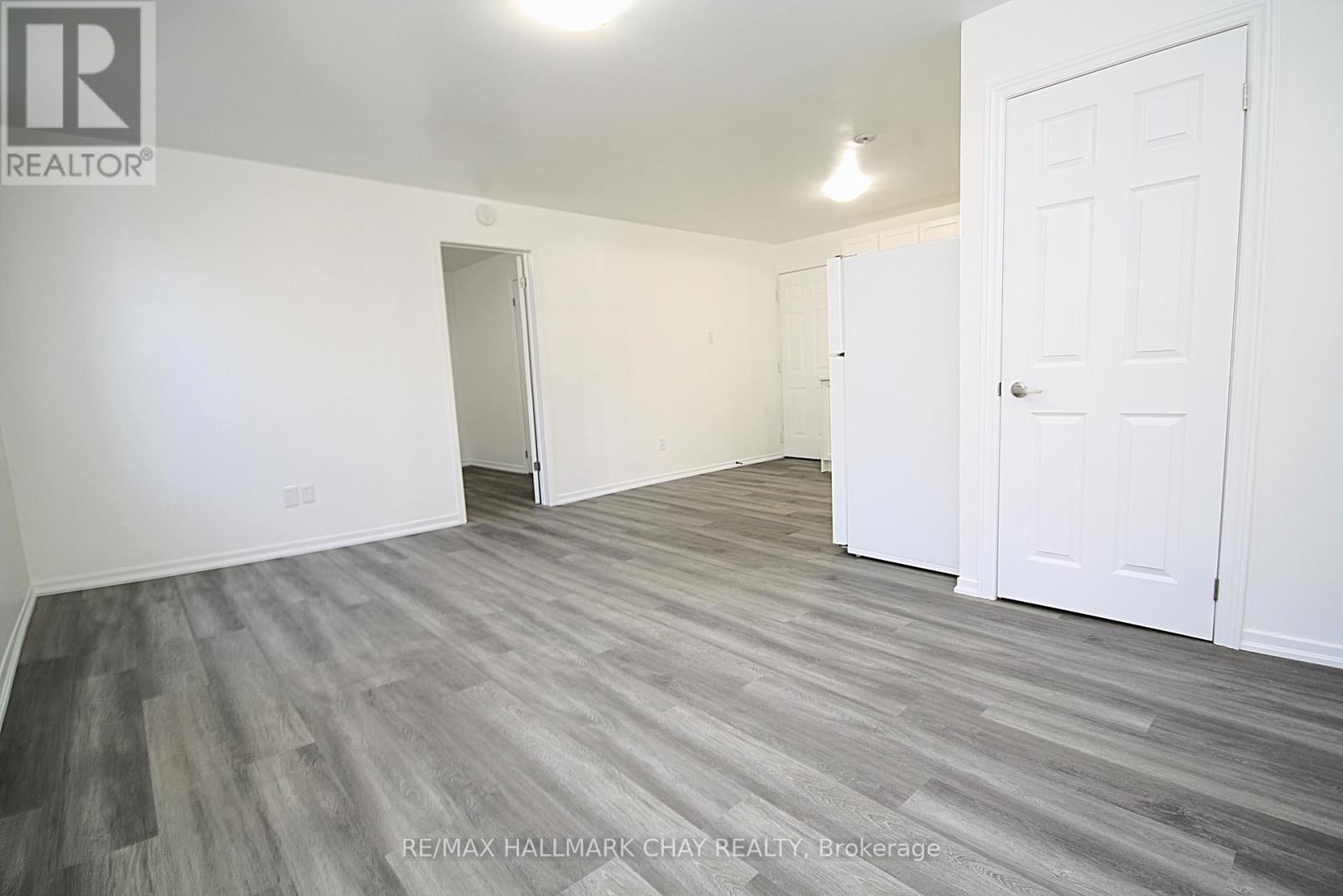 3 - 58 Queen Street W, Springwater, Ontario  L0L 1P0 - Photo 4 - S13116486