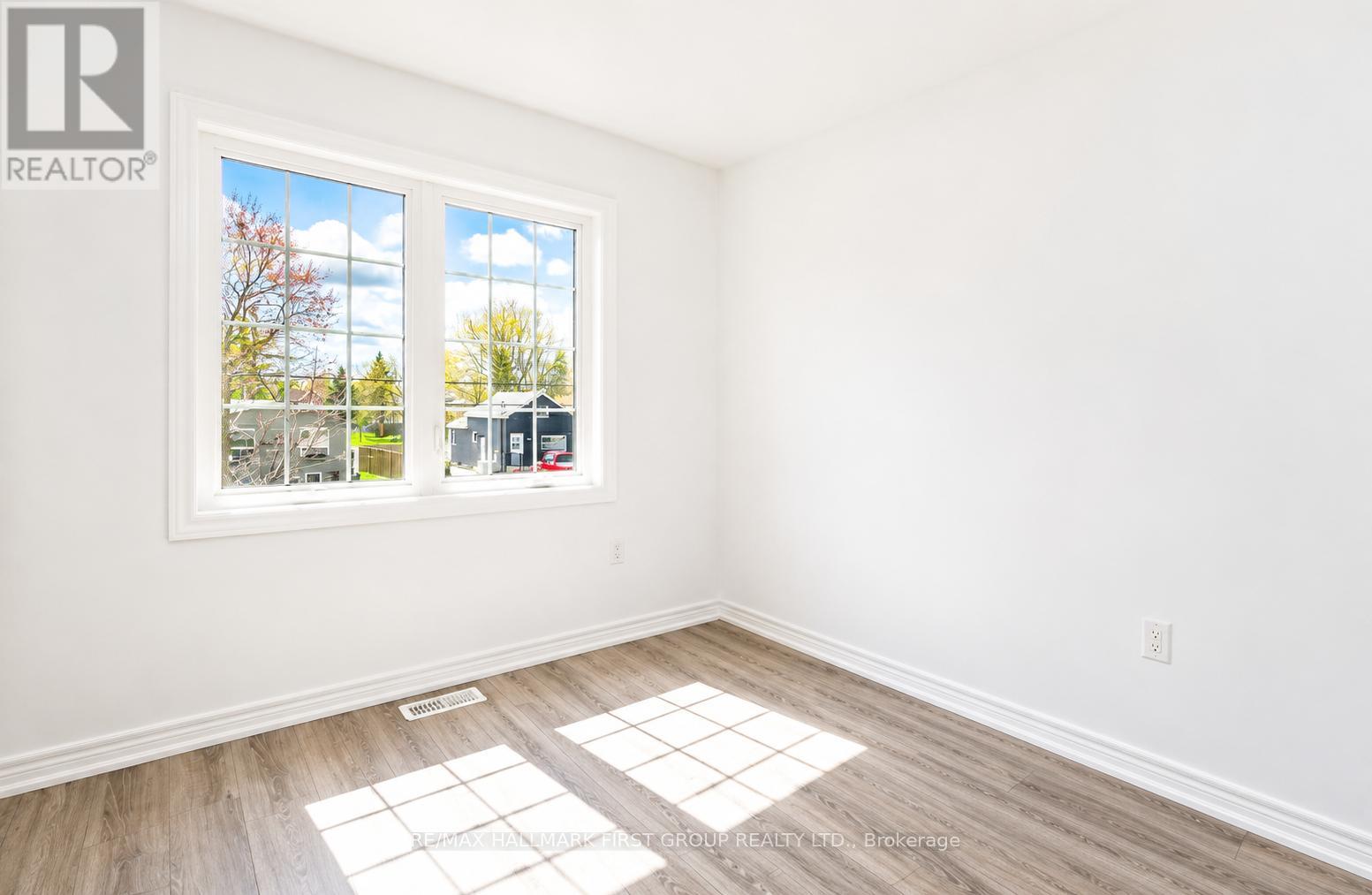 322 East Street, Orillia, Ontario  L3V 8K9 - Photo 23 - S13116526