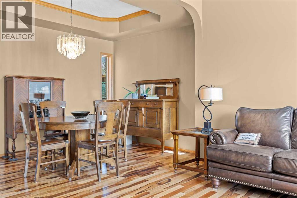 30 Gleneagles View, Cochrane, Alberta  T0L 0W2 - Photo 8 - A2308711