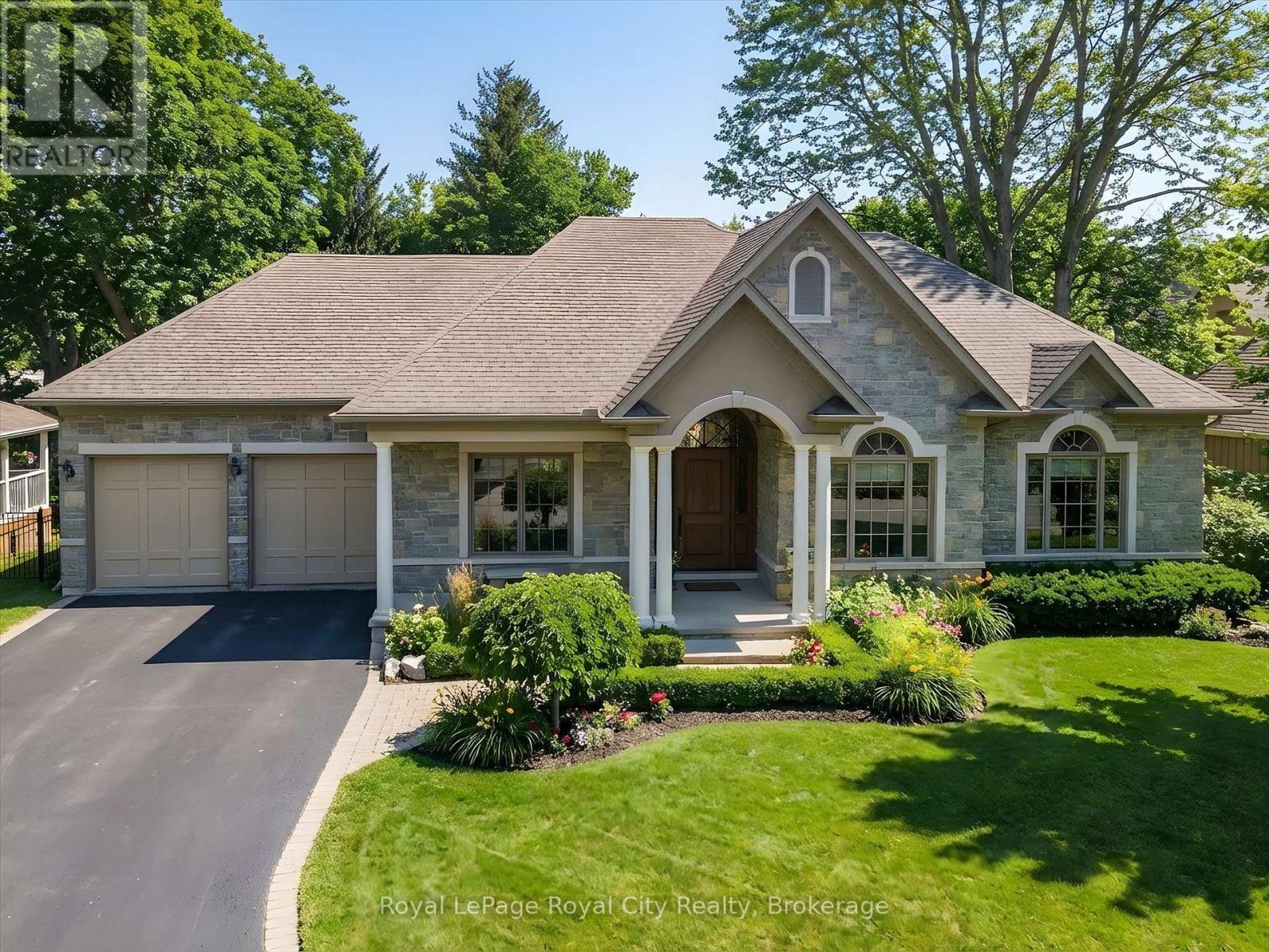 63 METCALFE STREET, Guelph, Ontario