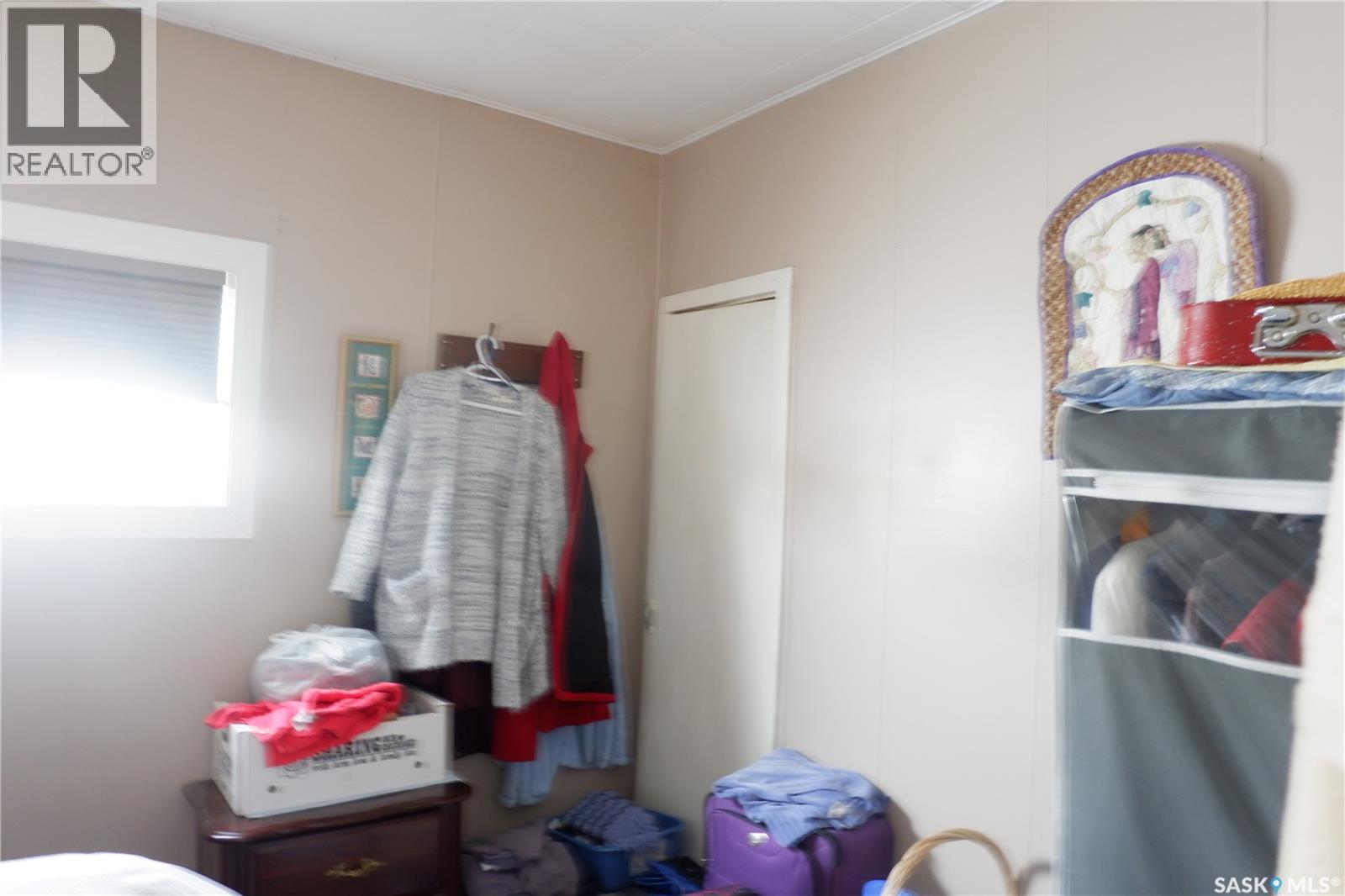 110 Railway Avenue E, Eyebrow, Saskatchewan  S0H 1L0 - Photo 19 - SK035703