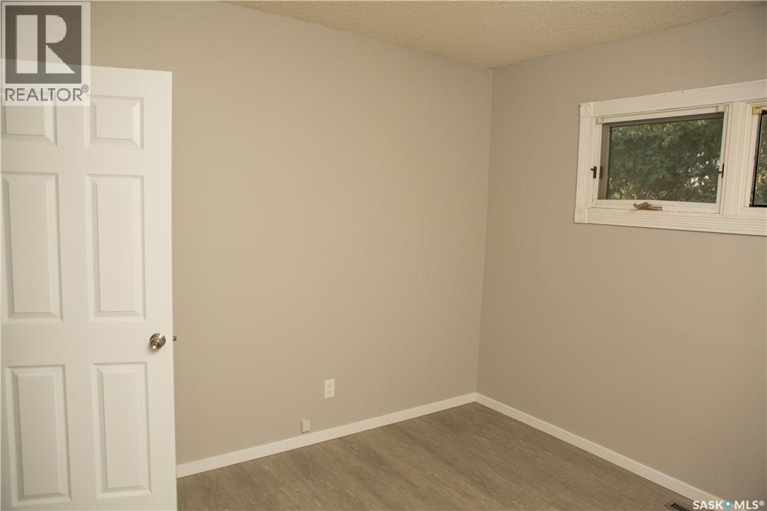 81 A&b Circlebrooke Drive, Yorkton, Saskatchewan  S3N 2C9 - Photo 19 - SK035700