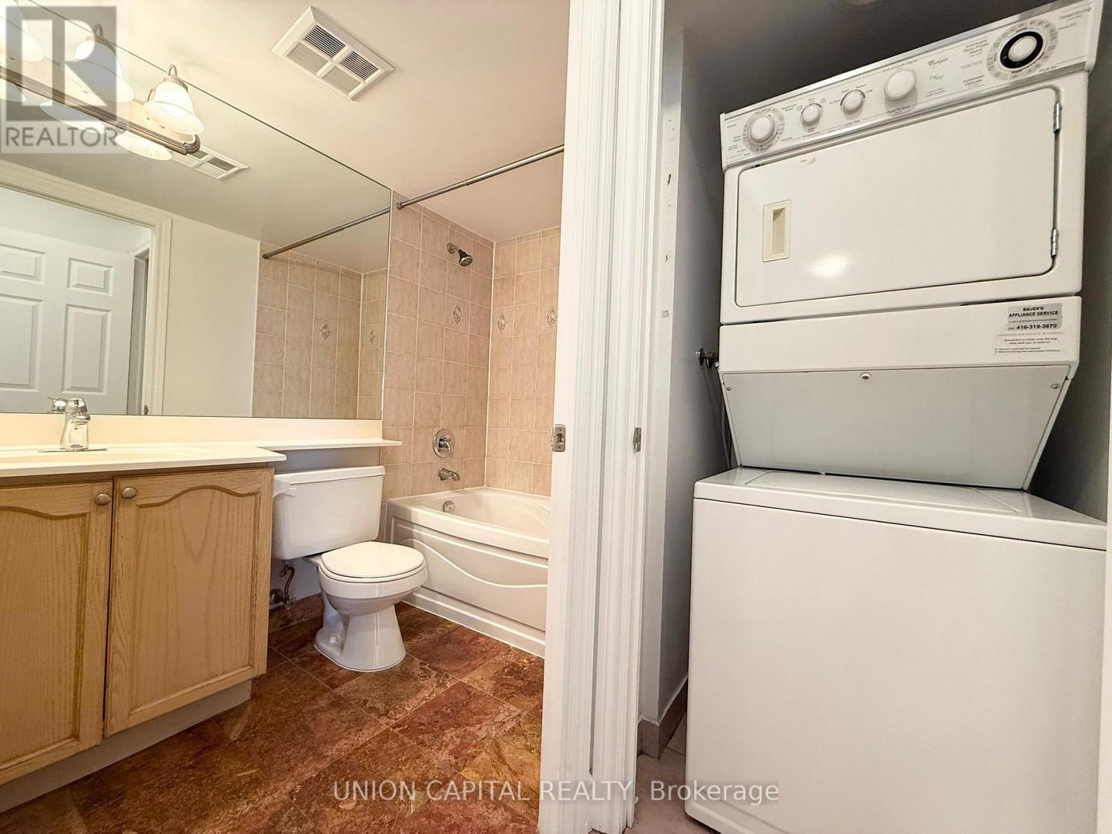 825 - 80 Harrison Garden Boulevard, Toronto, Ontario  M2N 7E3 - Photo 12 - C13100360