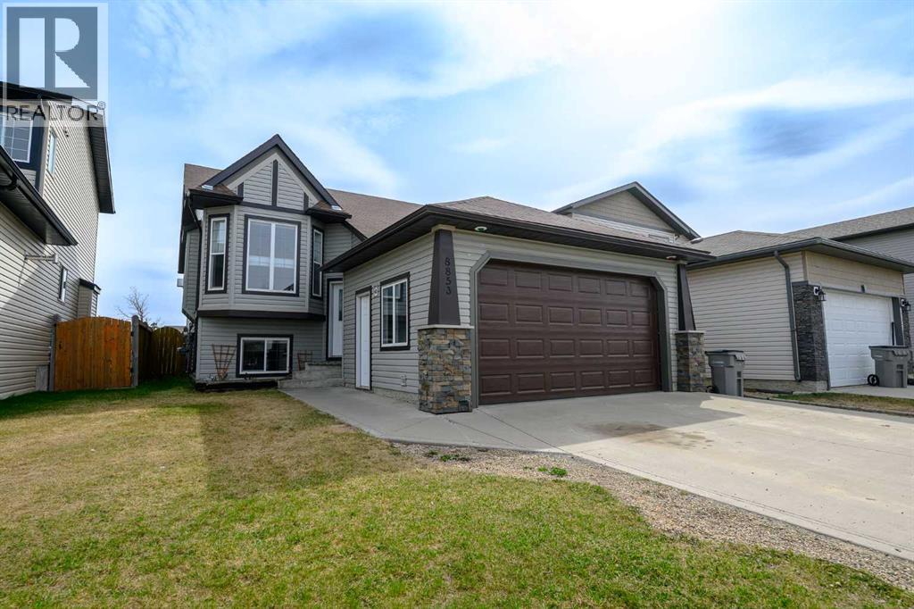 8853 74 Avenue, Grande Prairie, Alberta  T8X 0H6 - Photo 1 - A2310105