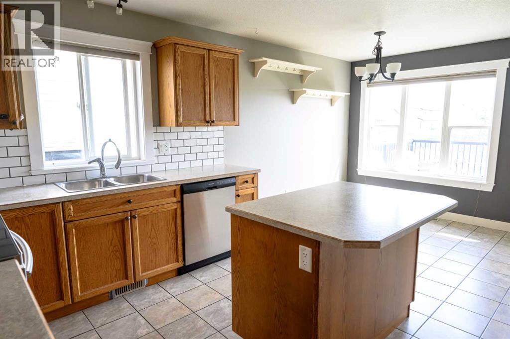 8853 74 Avenue, Grande Prairie, Alberta  T8X 0H6 - Photo 6 - A2310105