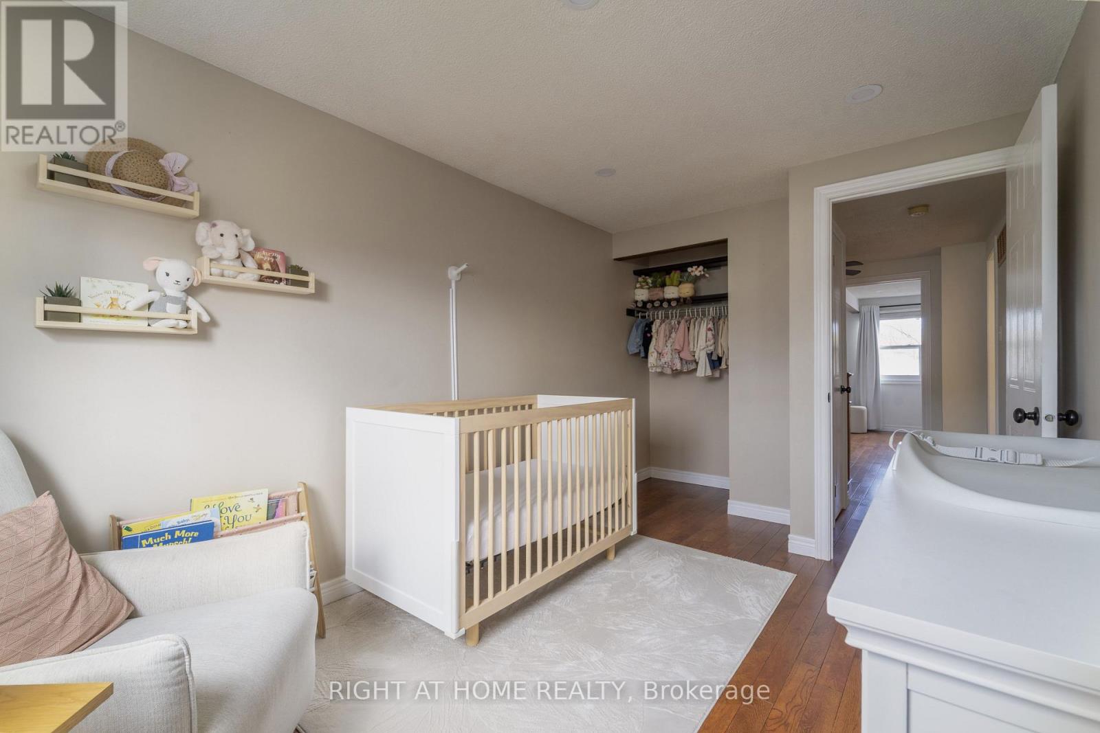 7 Drew Court, Whitby, Ontario  L1N 8X6 - Photo 17 - E13116434