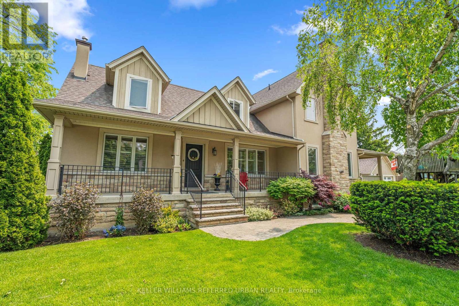 317 RATHBURN ROAD, Toronto, Ontario