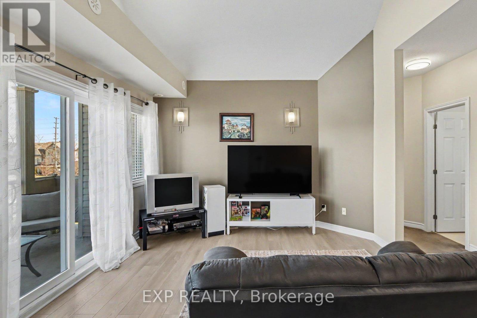 J - 135 Harthill Way, Ottawa, Ontario K2J 5V1 - Photo 8 - X13059740