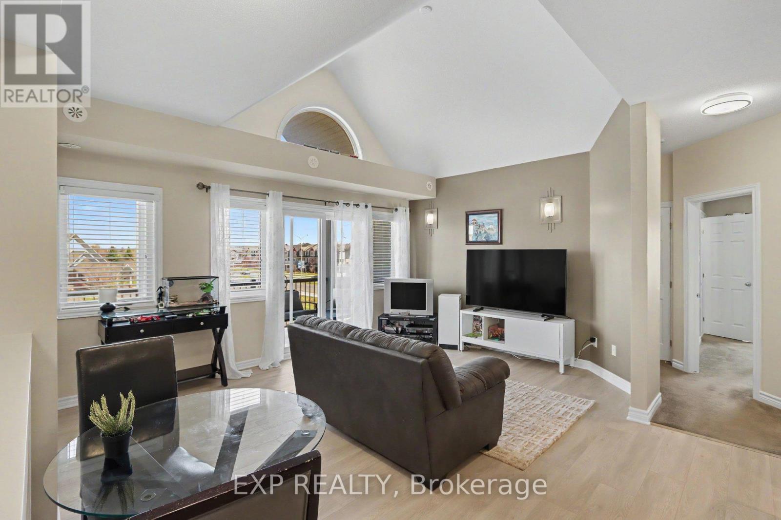 J - 135 Harthill Way, Ottawa, Ontario K2J 5V1 - Photo 9 - X13059740