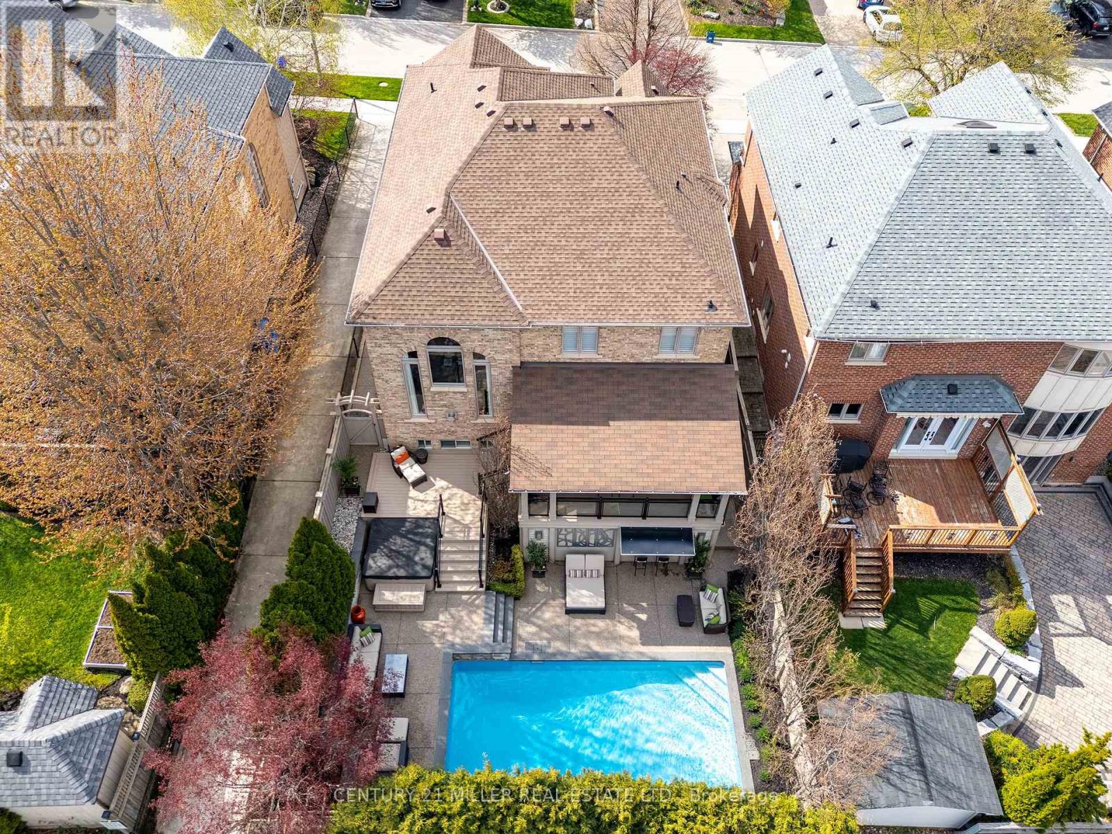1392 Clearwater Crescent, Oakville, Ontario  L6H 7J5 - Photo 34 - W13116426