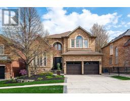 1392 CLEARWATER CRESCENT, Oakville, Ontario