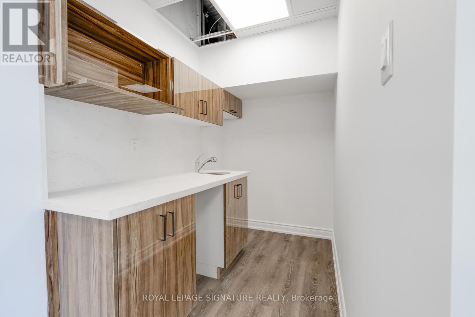 224 - 600 Dixon Road, Toronto, Ontario  M9W 1J1 - Photo 6 - W13116466