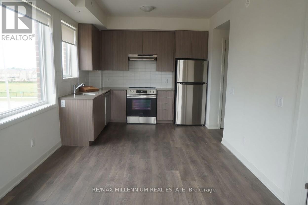 304 - 58 Sky Harbour Drive, Brampton, Ontario  L6Y 0C1 - Photo 2 - W13116474