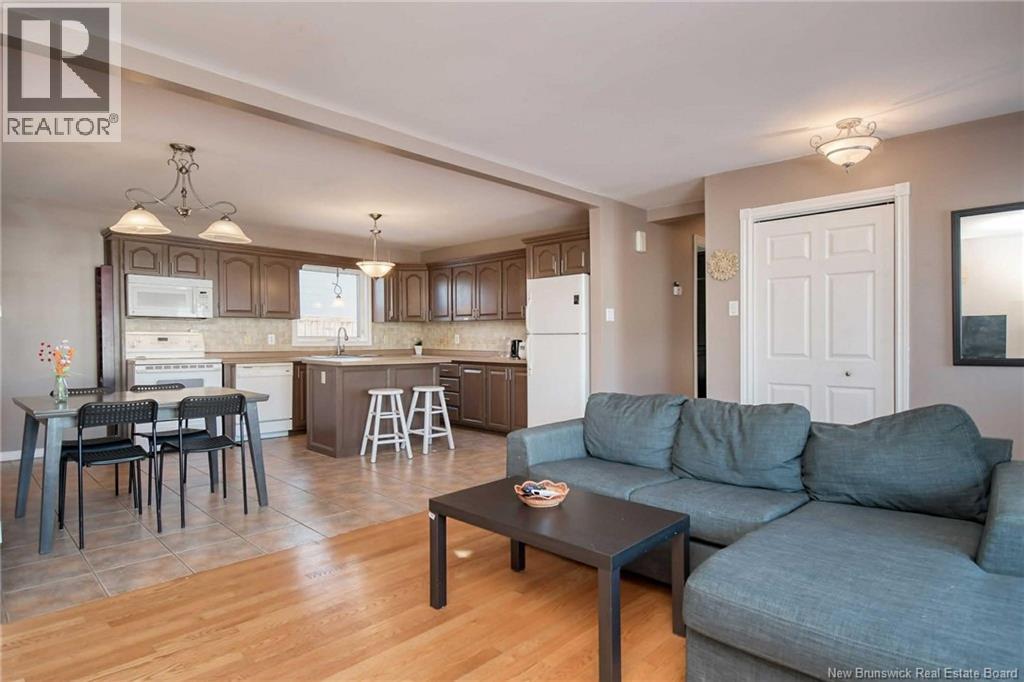 800 Frampton, Moncton, New Brunswick  E1G 2A1 - Photo 7 - NB133784