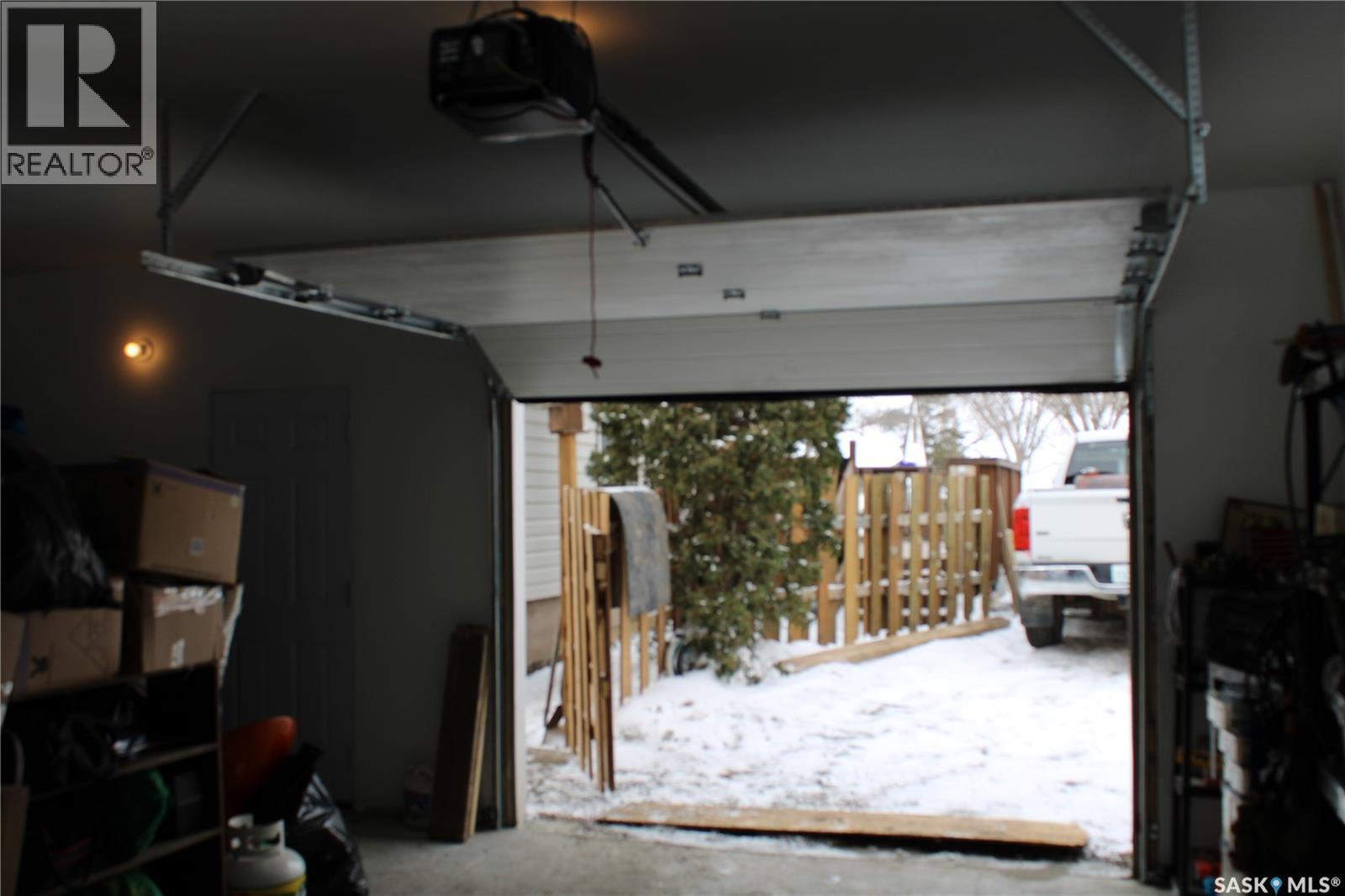 40 King Street W, Yorkton, Saskatchewan  S3N 0T8 - Photo 31 - SK028033