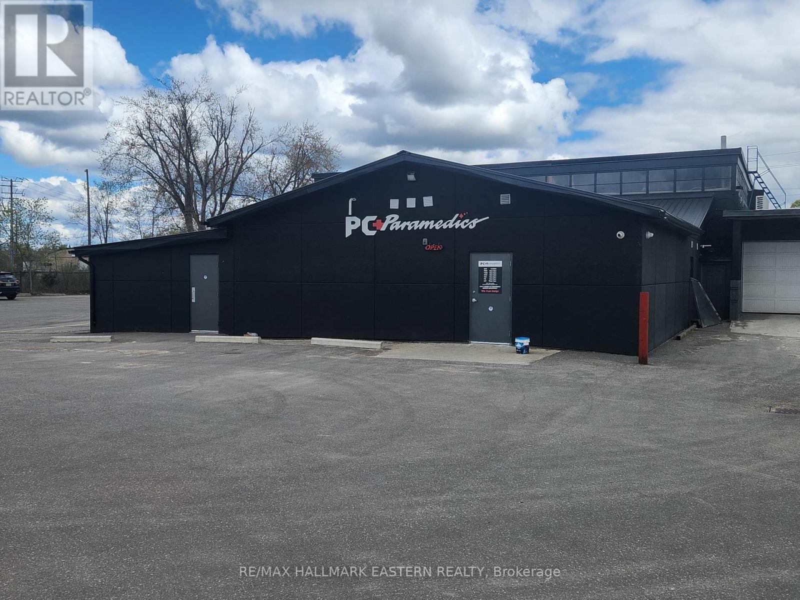 873 HIGH STREET, Peterborough, Ontario