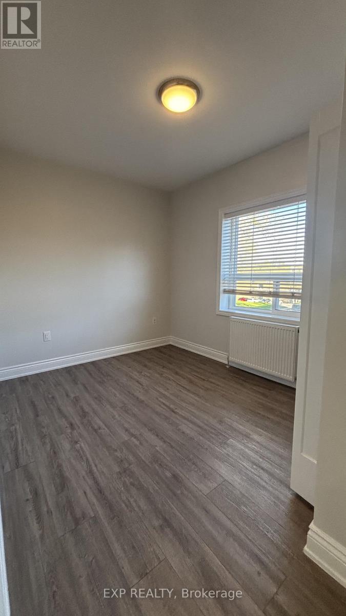 3 - 3289 Lakeshore Boulevard W, Toronto, Ontario  M8W 1M8 - Photo 13 - W13070040