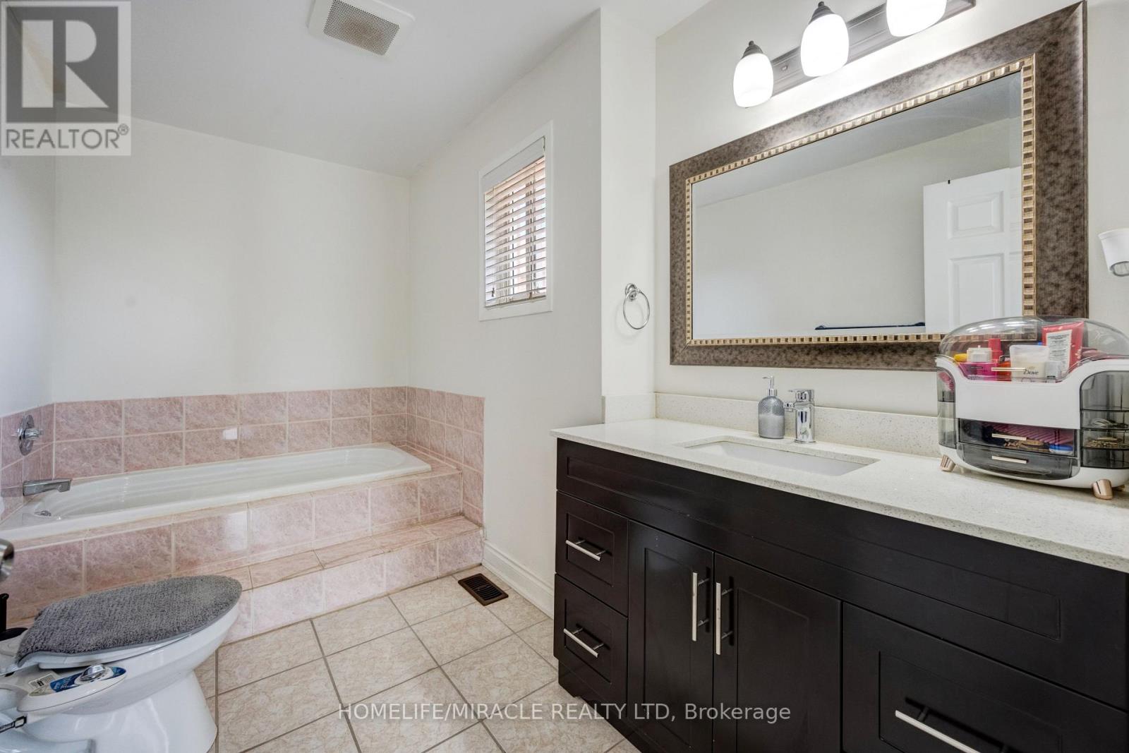 36 Herkes Drive, Brampton, Ontario  L6Y 4Z2 - Photo 27 - W13115680